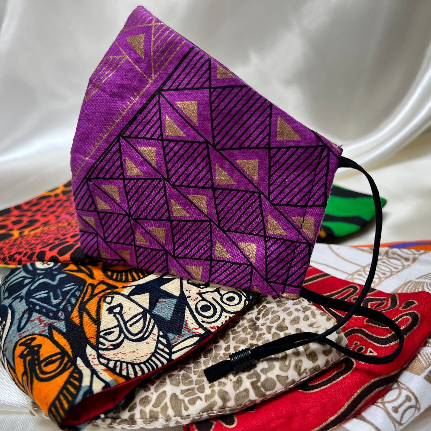 Amethyst Geometry Mask